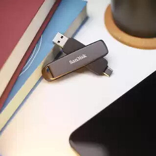 SanDisk Extreme Pro Dual Drive USB C & A 1000MB/s - 2TB