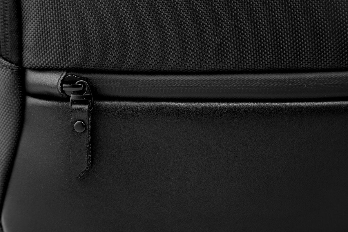 DELL Premier Briefcase 15 PE1520C