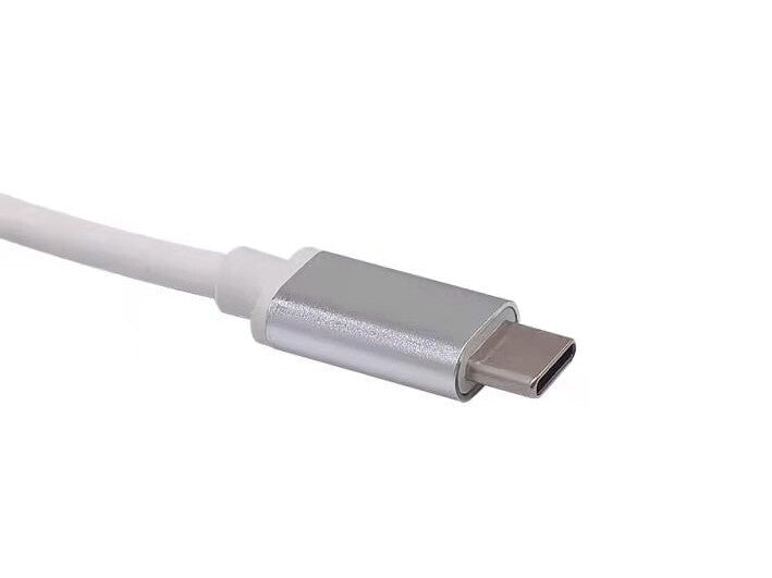 Equip USB-C to 4-port USB 3.0 Hubs