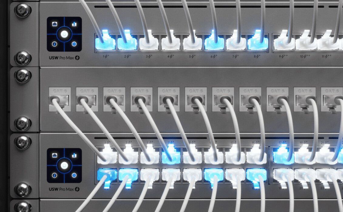 Ubiquiti UACC-Cable-Patch-EL-2M-W networking cable Translucent, White Cat6