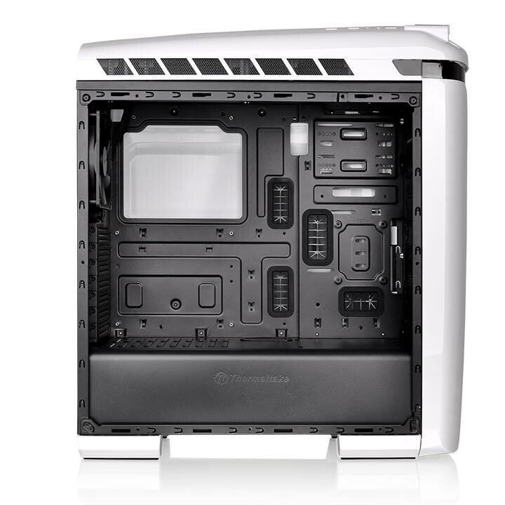 Thermaltake Versa C22 RGB Snow Edition Midi Tower Black, White