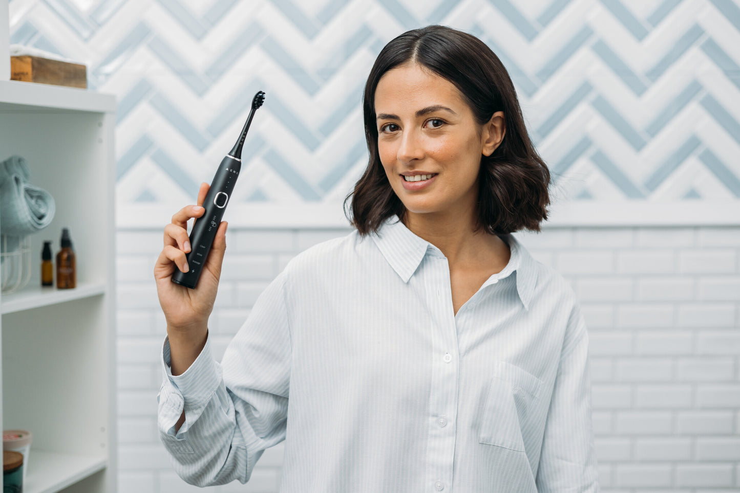 AENO DB2S Adult Sonic toothbrush Black