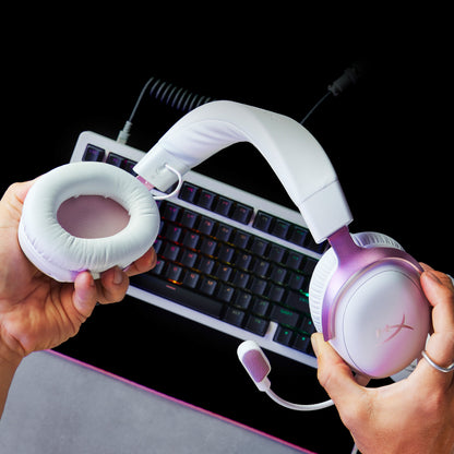 HyperX Cloud III - Gaming Headset (White/Pink)