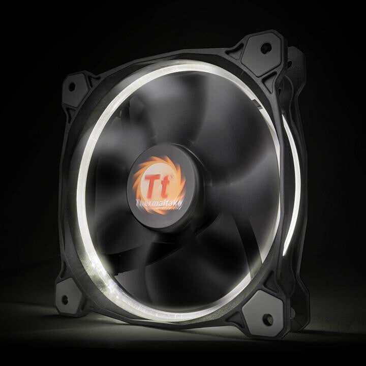 Thermaltake Riing 14 Computer case Fan 14 cm Black