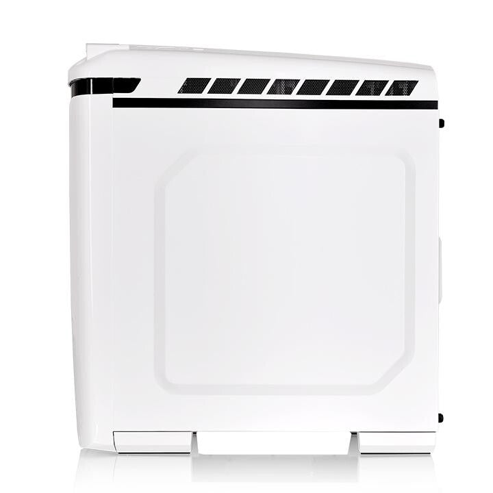 Thermaltake Versa C22 RGB Snow Edition Midi Tower Black, White